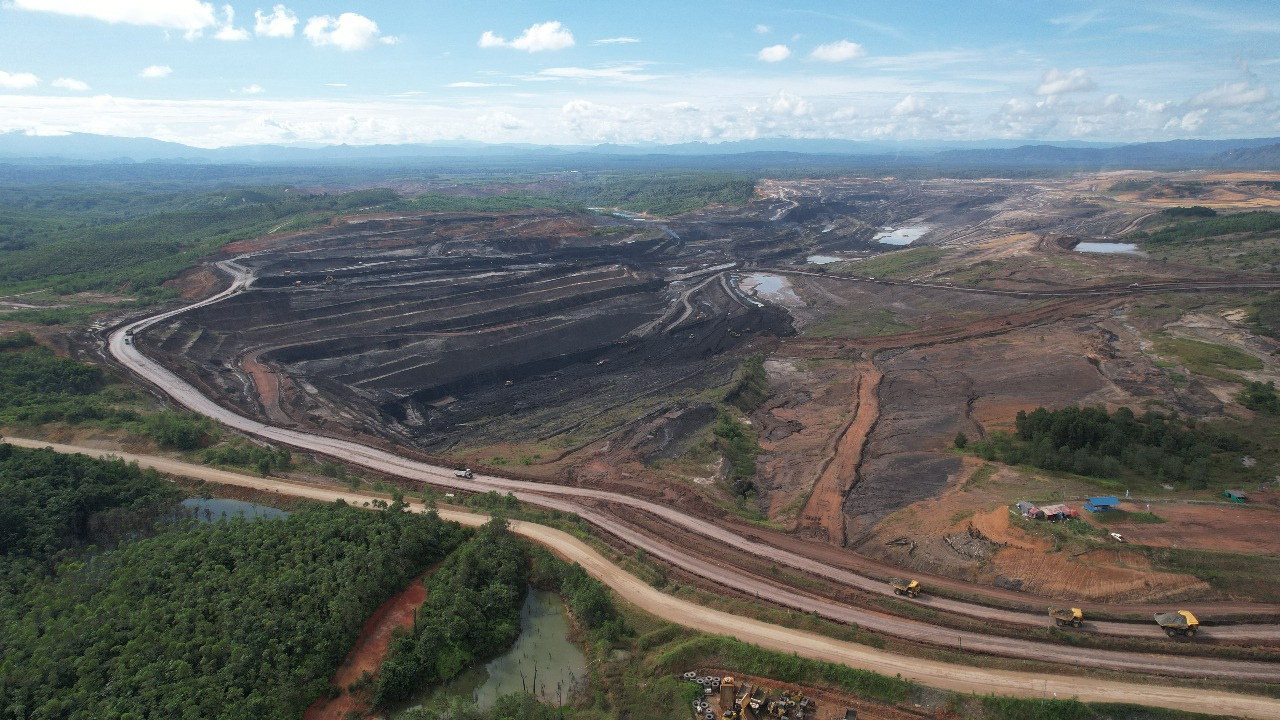 Mining market